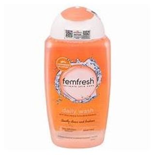 Dung Dịch Vệ Sinh Phụ Nữ Cao Cấp Hằng Ngày Femfresh Intimate Skin Care Daily Wash 250ml